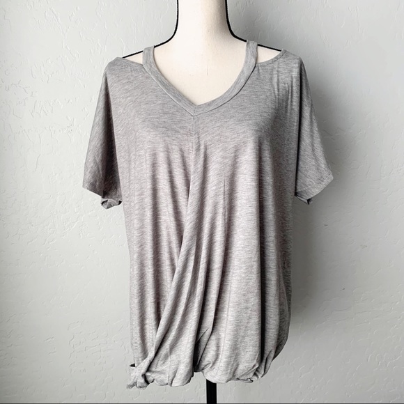 Heather Gray Cutout Crossover Tee - Picture 4 of 4